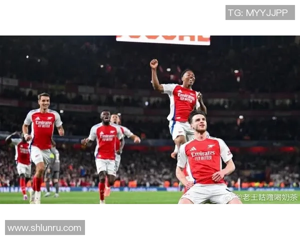 欧冠鏖战阿森纳超两千五百名马竞球迷远征伦敦助威